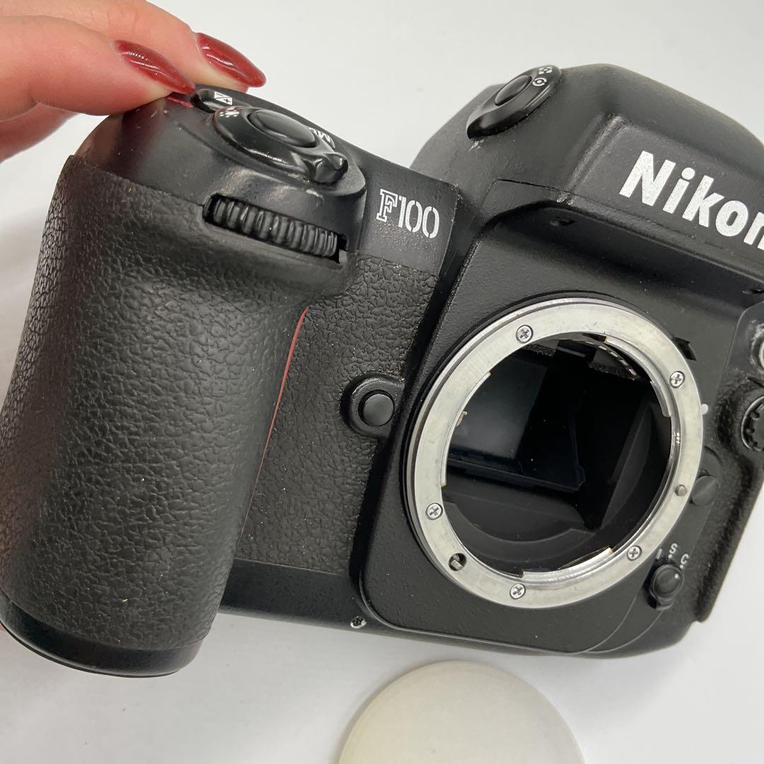 K4082 Nikon F100 一眼レフカメラ
