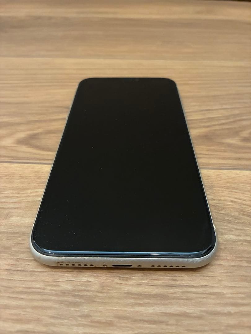 iPhone 11 256GB ホワイト