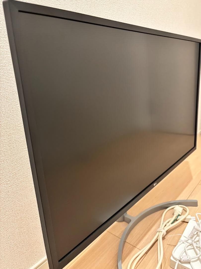 LG 4K対応 31.5インチモニター 32UL750-W