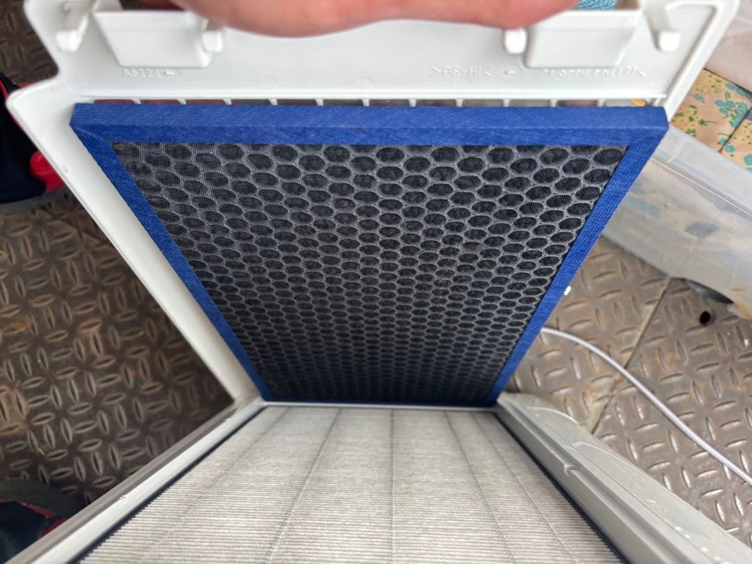 SHARP 加湿空気清浄機 ホワイト　KC-R500Y-W 2022年製