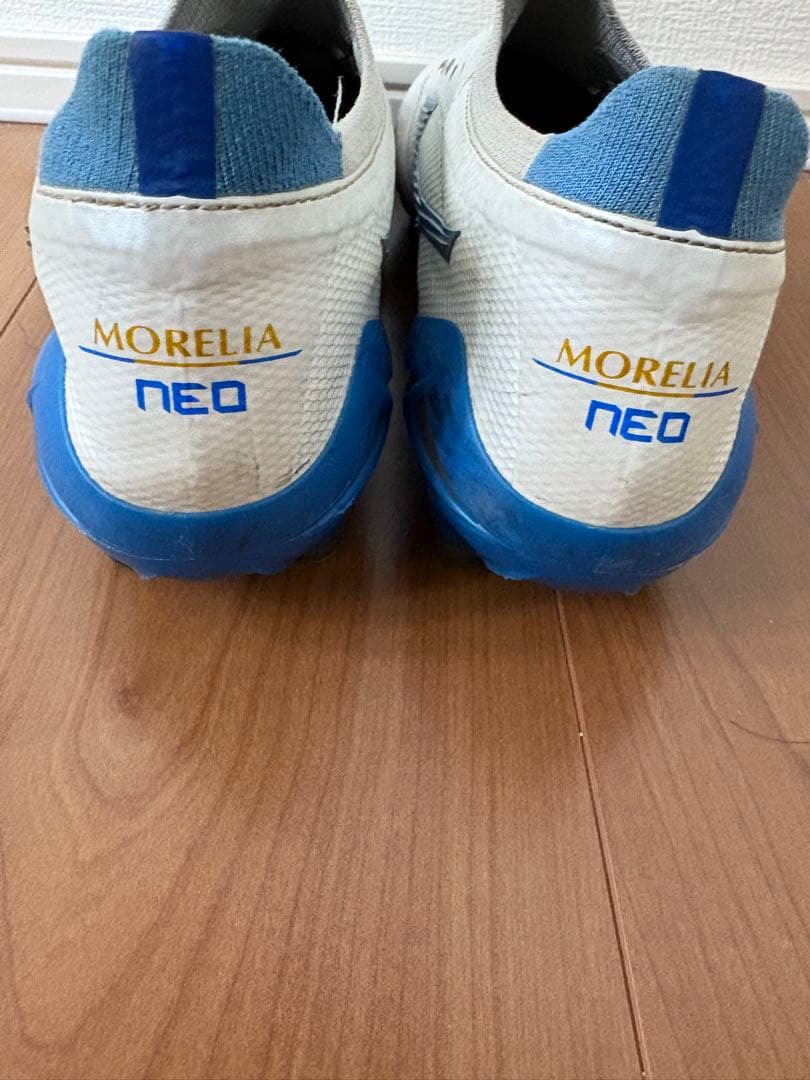 モレリアネオ4ベータジャパン27.0センチ