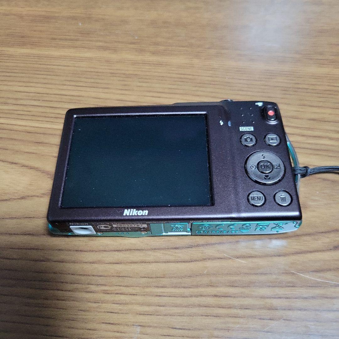 Nikon COOLPIX S3300 美品