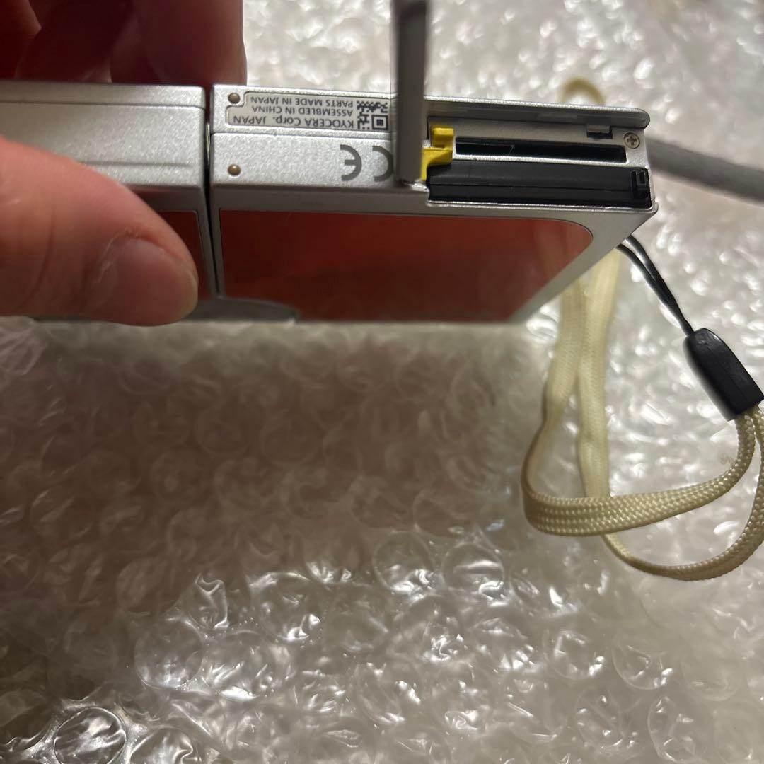 ［動作品］京セラ　デジカメKYOCERA FINECAM SL300R　レッド