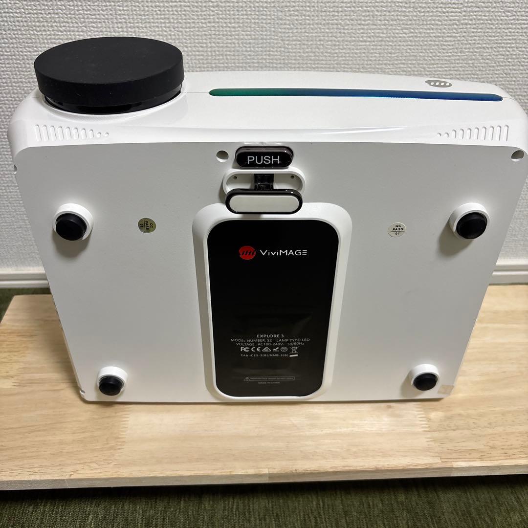 美品✨ 家庭用プロジェクター 1080P 6500lm 最大300インチ