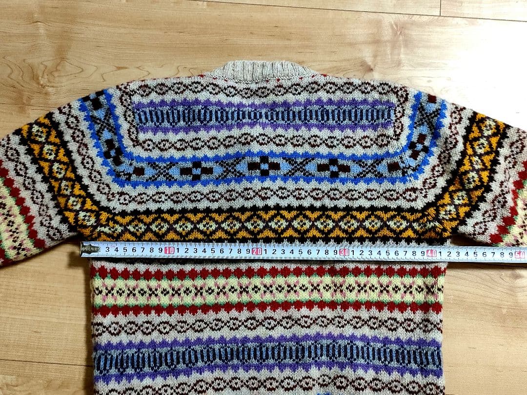 Jamieson’s　fennica beams別注　ラウンドカラーカーディガン