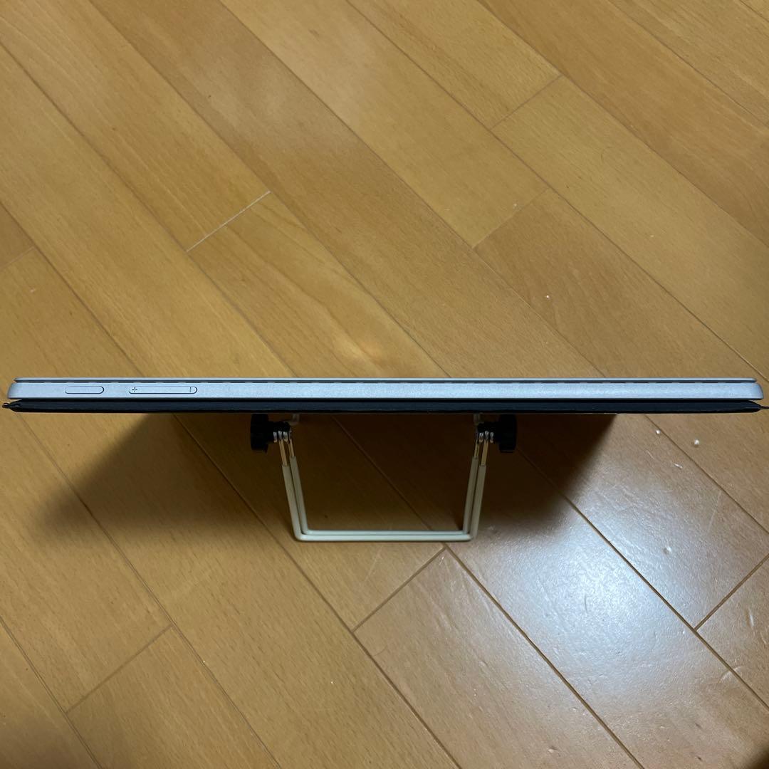 Surface Pro 5 256GB（LTEモデル）