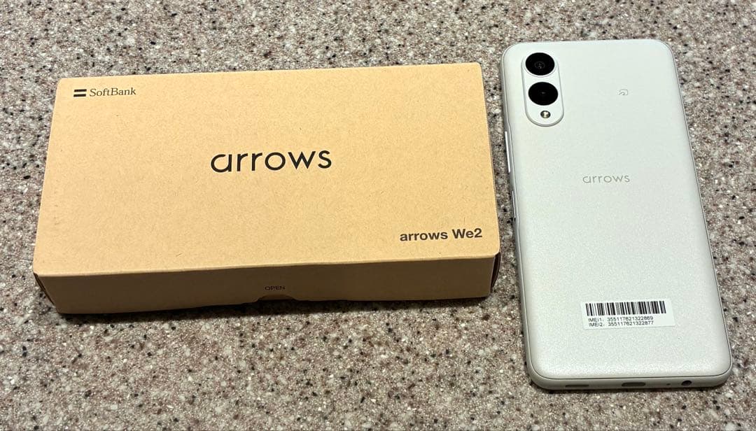 SoftBank arrows We2 Simフリー ミストホワイト 中古美品