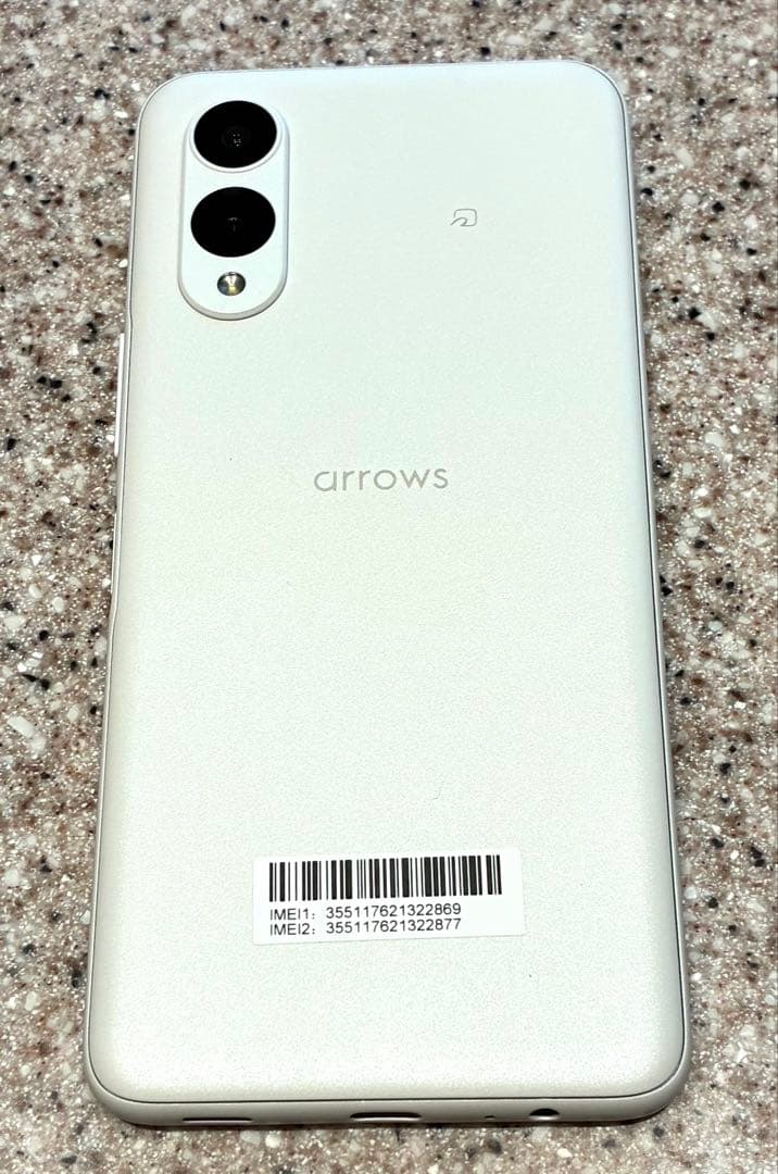 SoftBank arrows We2 Simフリー ミストホワイト 中古美品