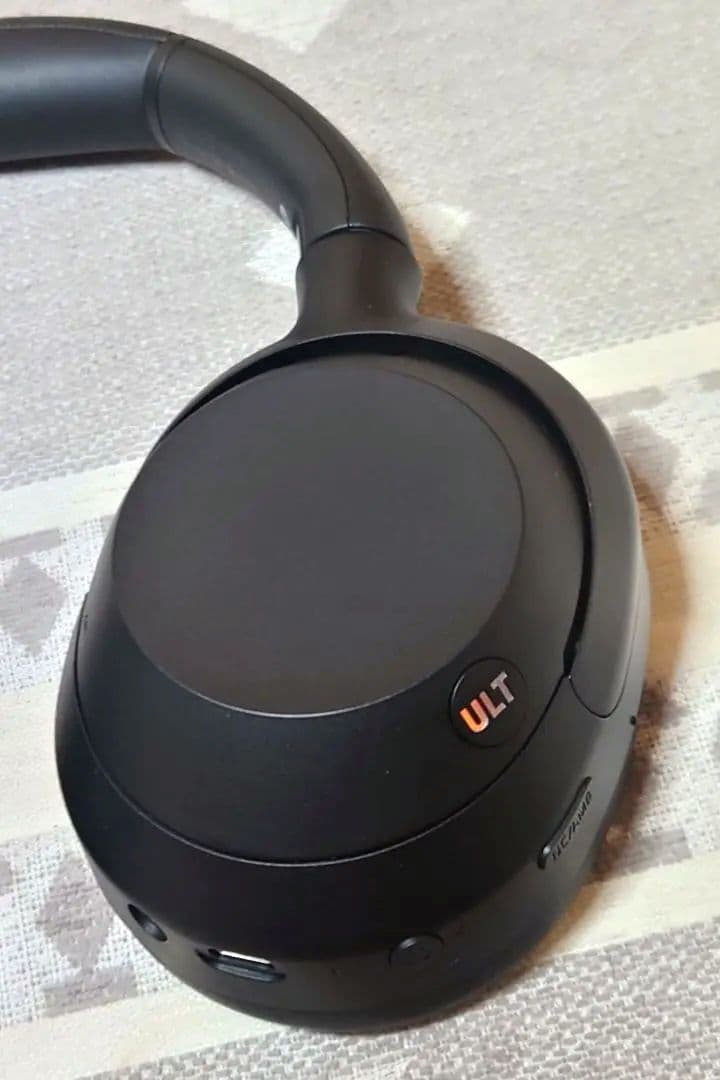 ヘッドホン SONY ULT WEAR BLACK