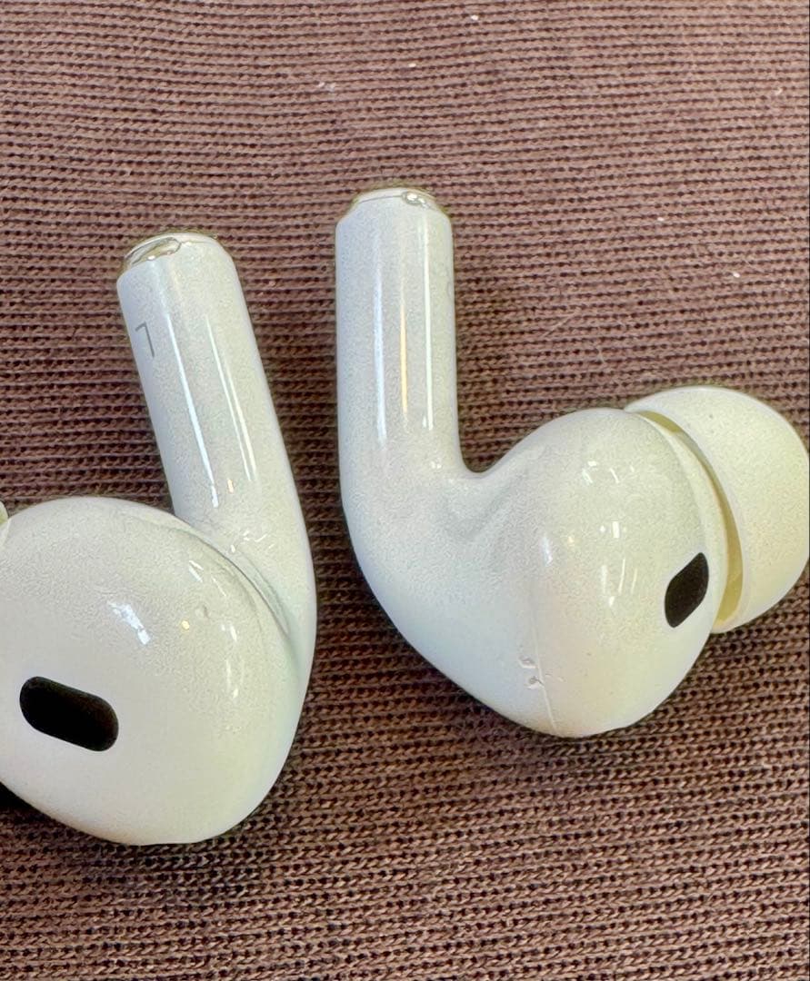 Firuz /AirPods Pro 第2世代　正規品