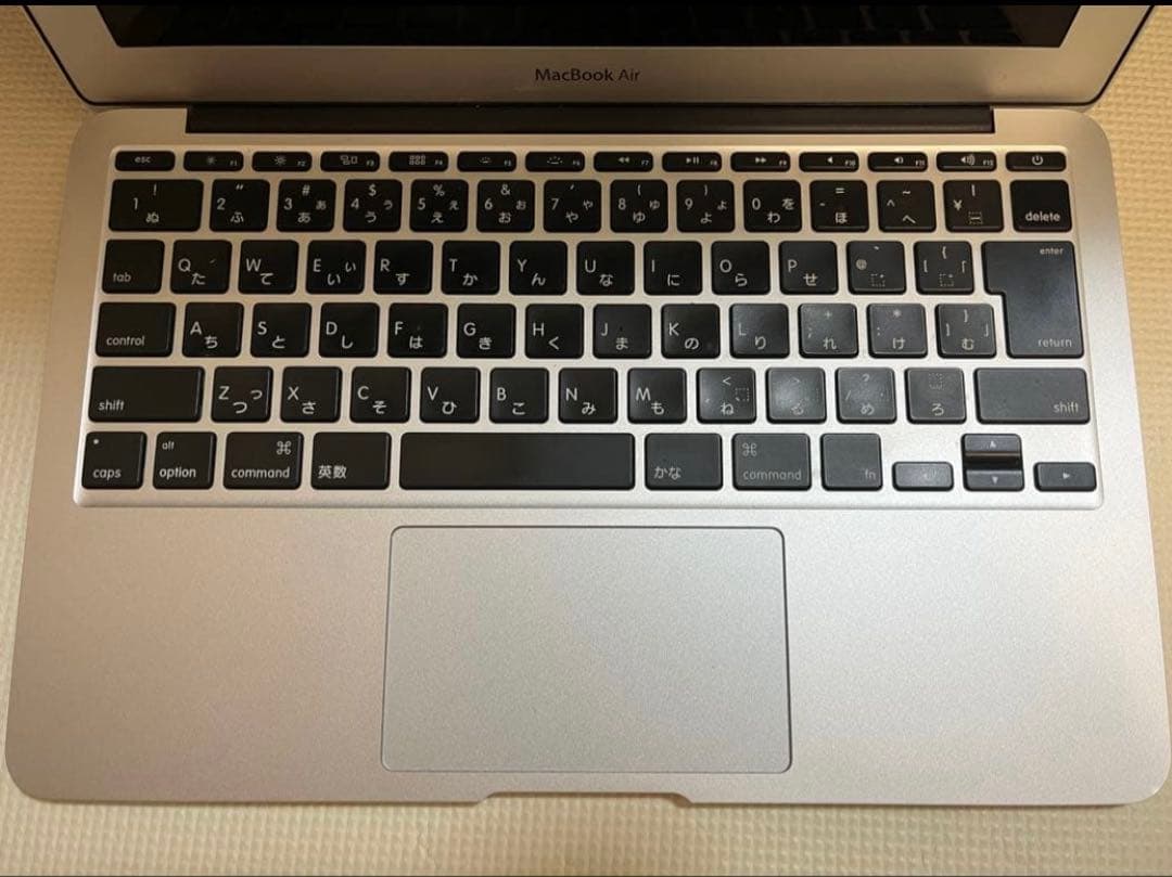 MacBook本体 MacBookAir (11-inch)