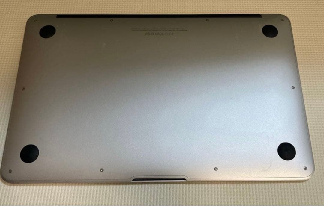 MacBook本体 MacBookAir (11-inch)