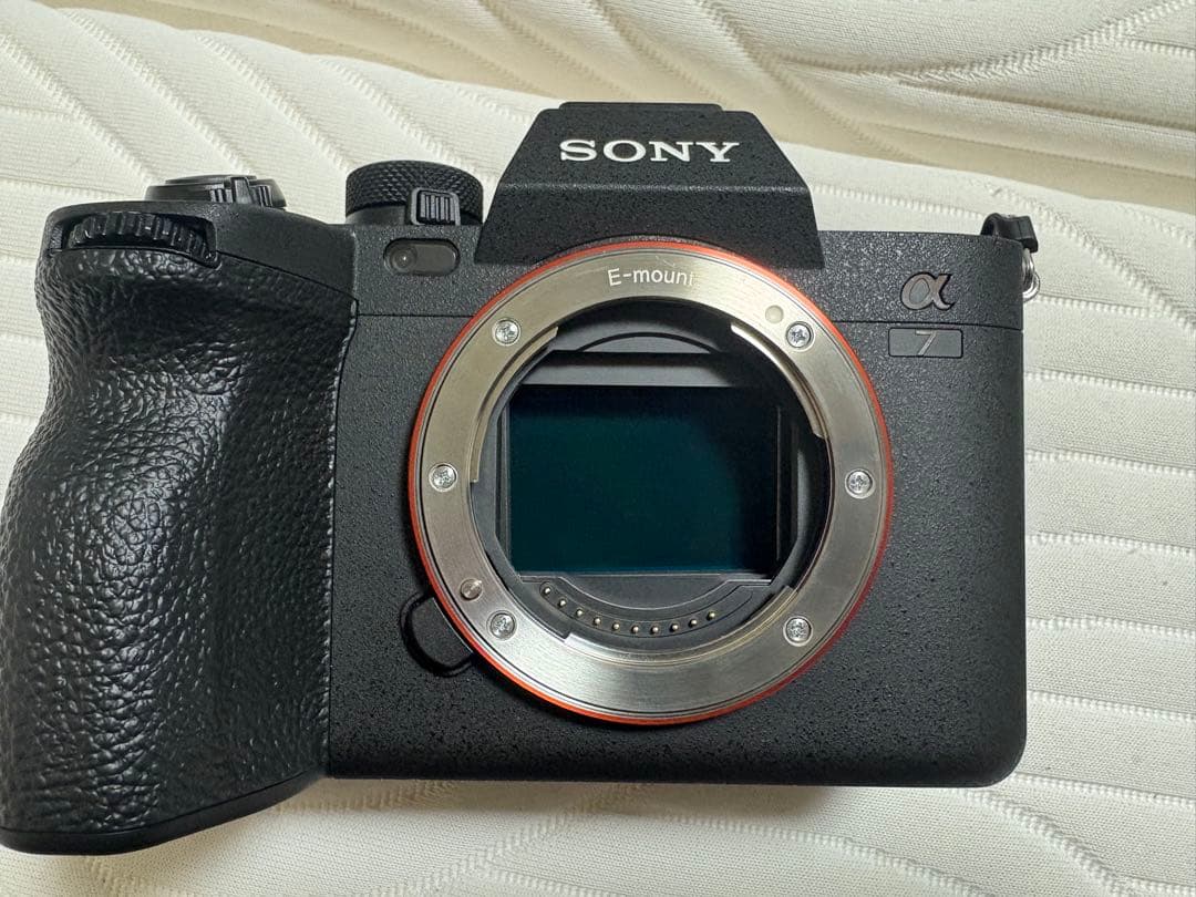 【未使用品】SONY ソニー α7 IV ILCE-7M4ミラーレス一眼 本体