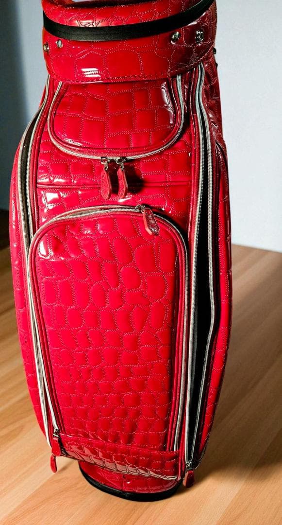 送料無料/新品未使用　OWL エナメル高級ワニ柄型押しゴルフバッグ レッド