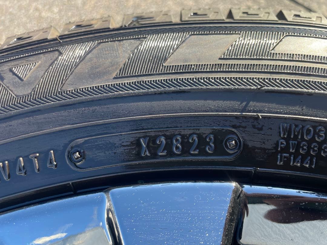 送料込み！アルファード・ヴェルファイア・40型・純正・19インチ・スタッドレス