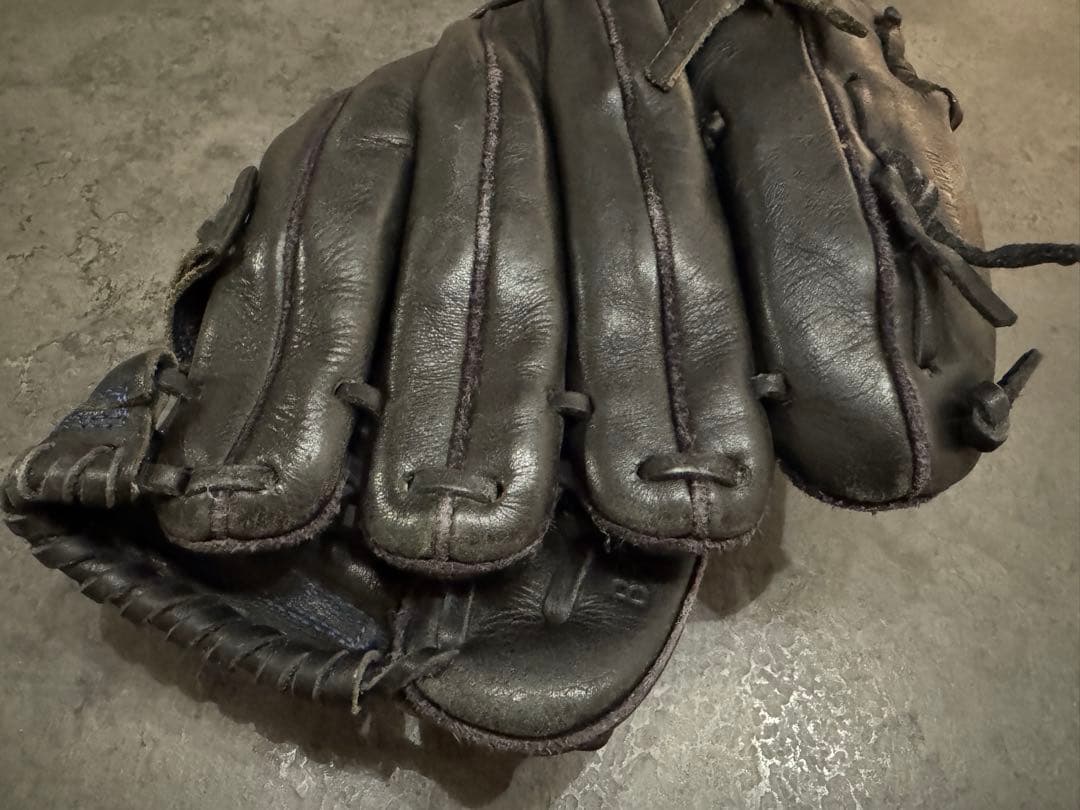 ZETT製 / レザー/キャッチャーミット&グローブセット