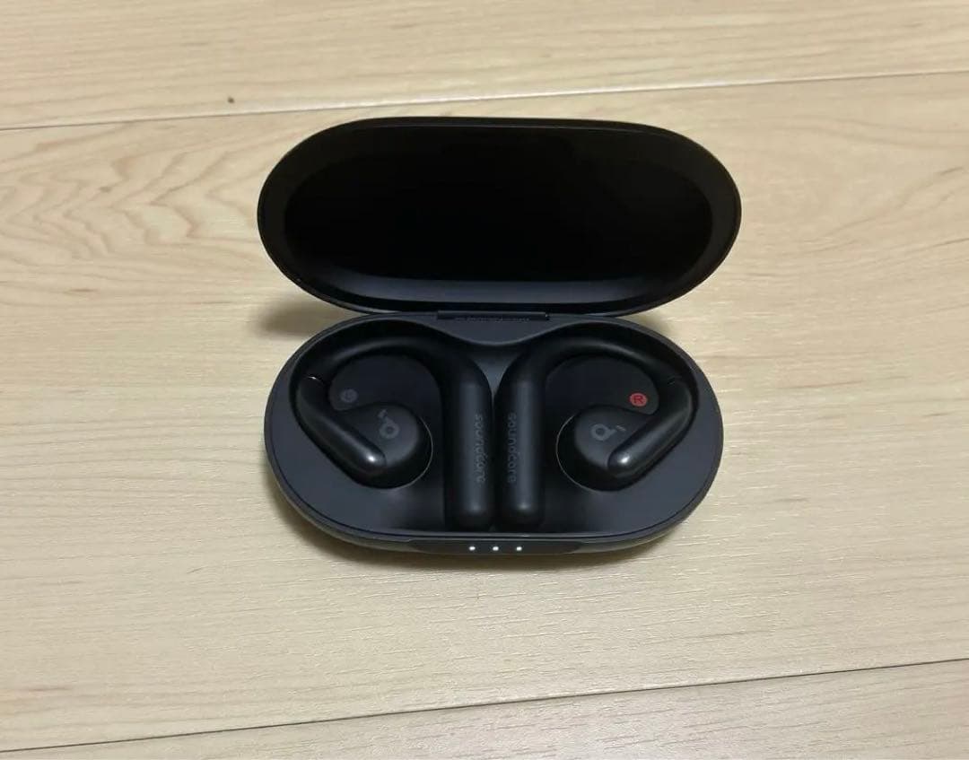 イヤホン anker Aerofit