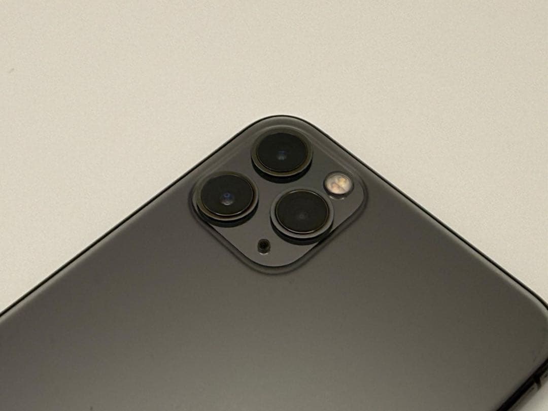 Apple iPhone 11 Pro Max 本体 512Gb SIMフリー