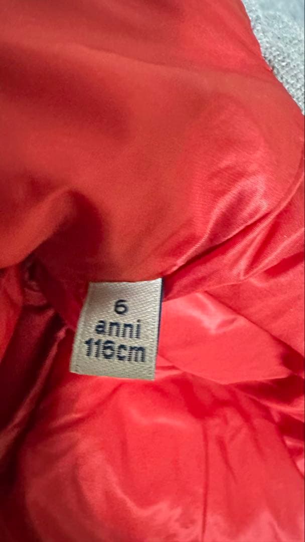 MONCLER フード付きダウンジャケット レッド 116cm 6a
