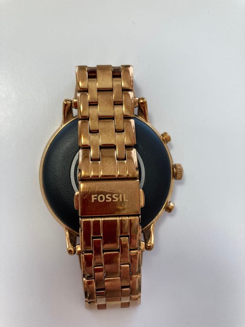 スマートウォッチ　ゴールド　キラキラ　フォッシル