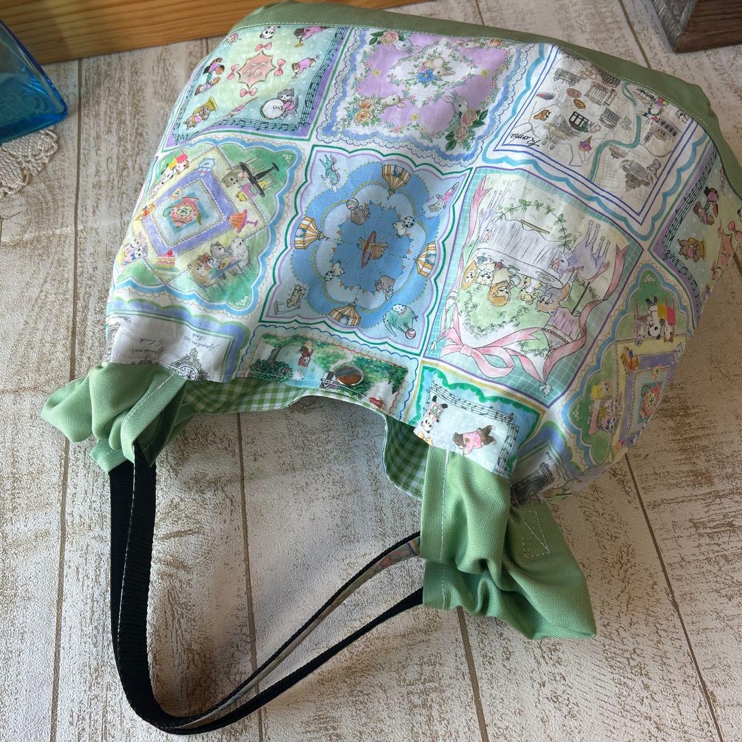 ルー♡ジョリーフルール 縦型スマホショルダー