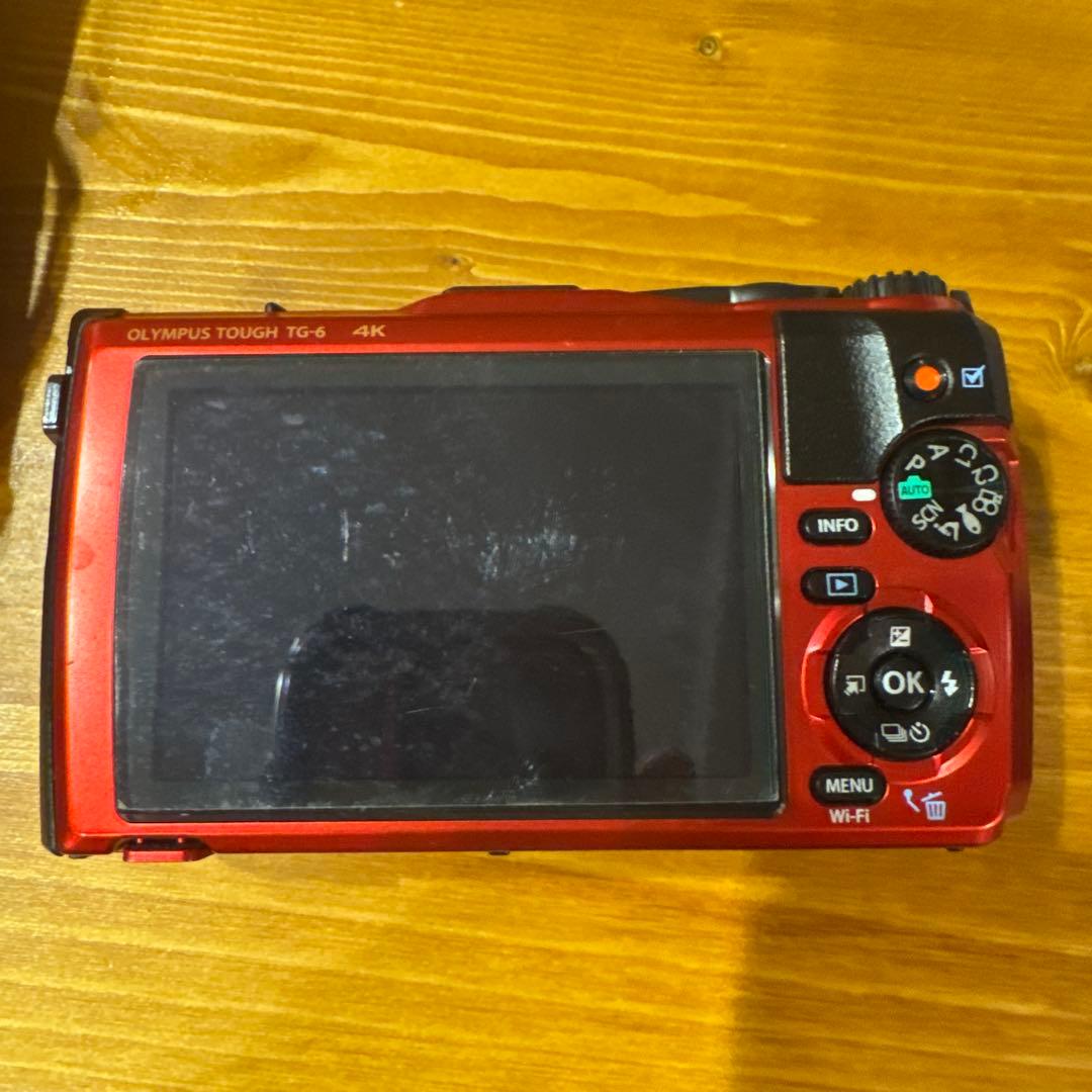 美品 Olympus Tough TG-6 4K レッド