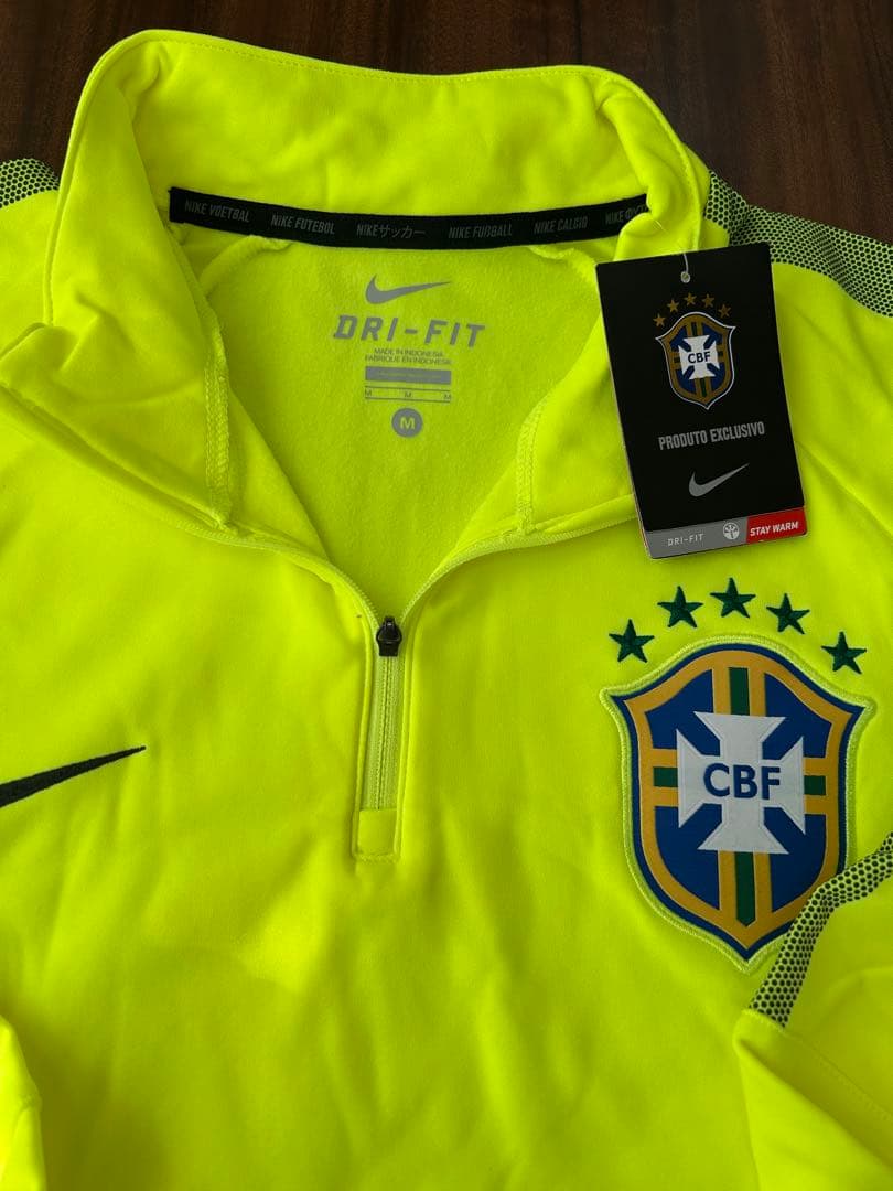 ブラジル代表　TRウエア　蛍光イエロー　US-M 新品
