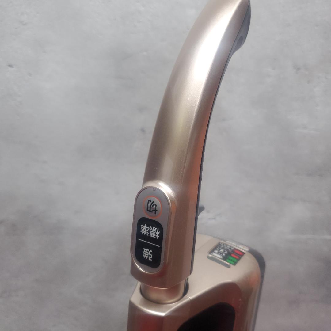 HITACHI/日立 充電式掃除機サイクロンクリーナー PV-BE700