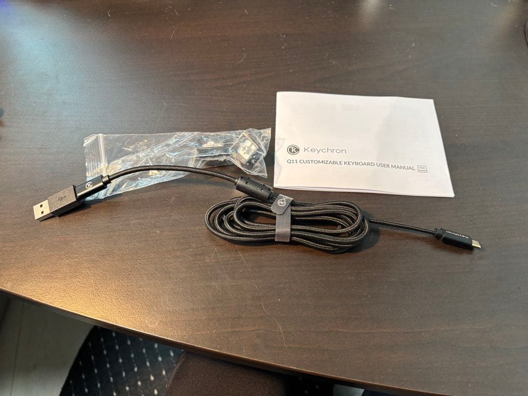 Keychron Q11 分割キーボード US配列 有線 赤軸