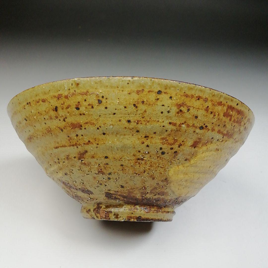Ｔ７０１　茶碗　『刷毛目黄瀬戸茶碗』『椿窯　五島哲』　共箱　抹茶碗　茶道具