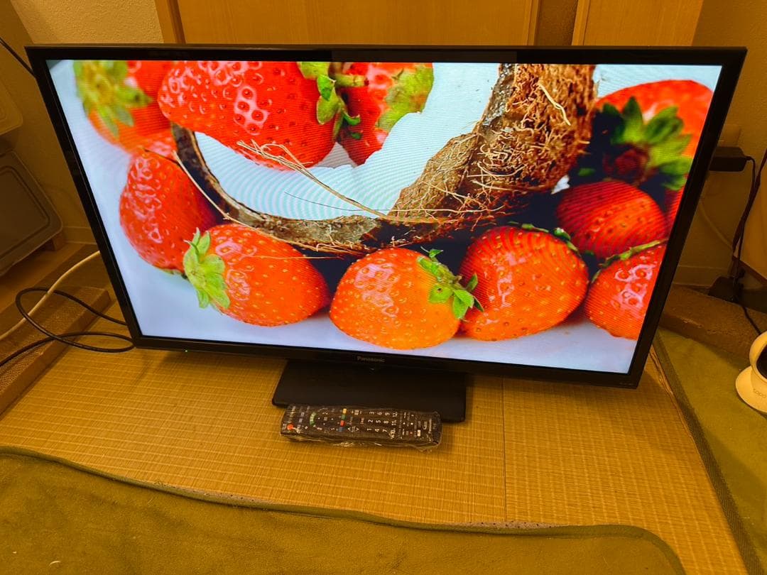 Panasonic　パナソニック 32型 テレビ TH-32G300 2019年