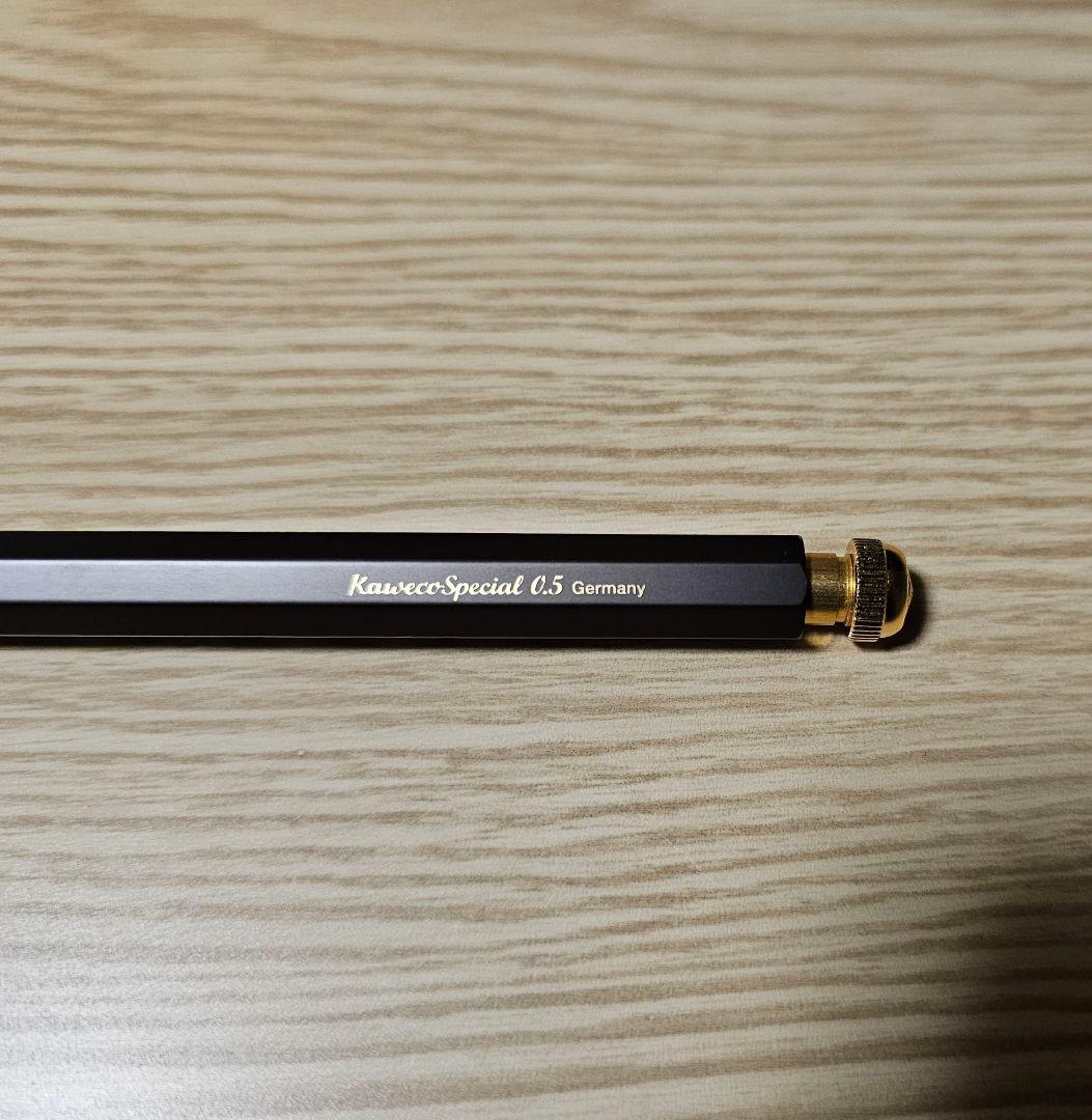 伊藤屋カヴェコ　オリーブブラウン