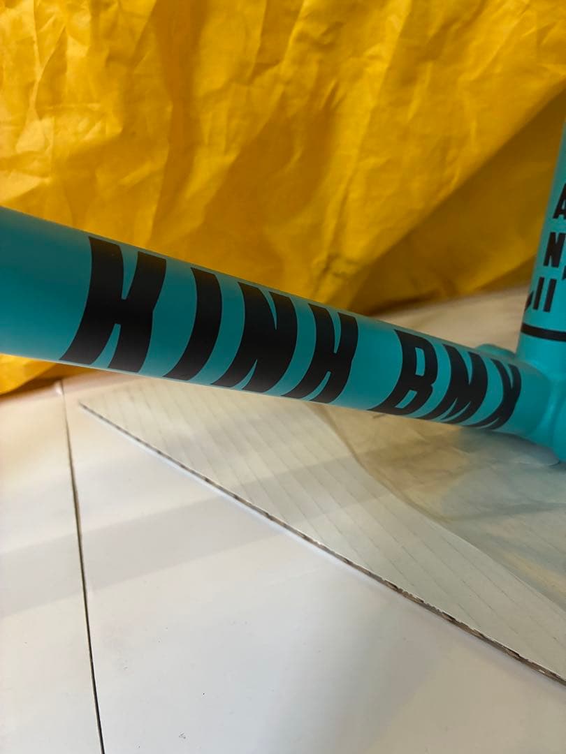 間も無く出品終了！軽量BMXフレーム 「KINK BMX 」TITAN Ⅱ