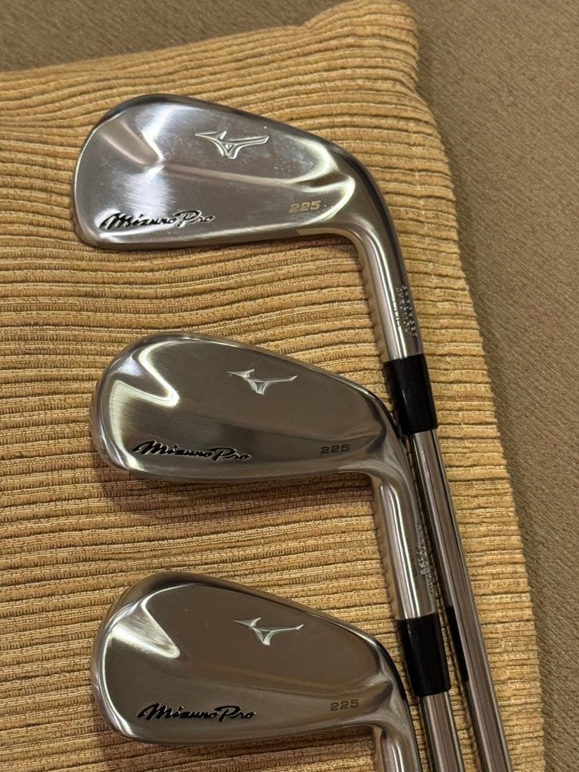 超美品 ミズノプロ 225 DG R300 6番からPW 5本セット