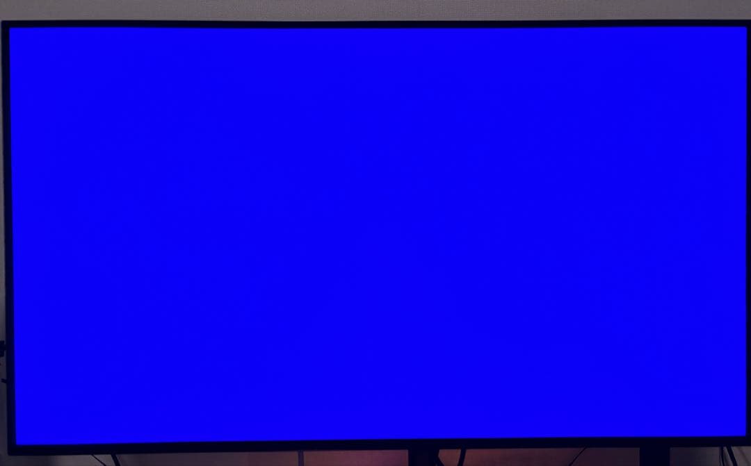 LG 有機EL 4Kモニター　32GS95UV-W