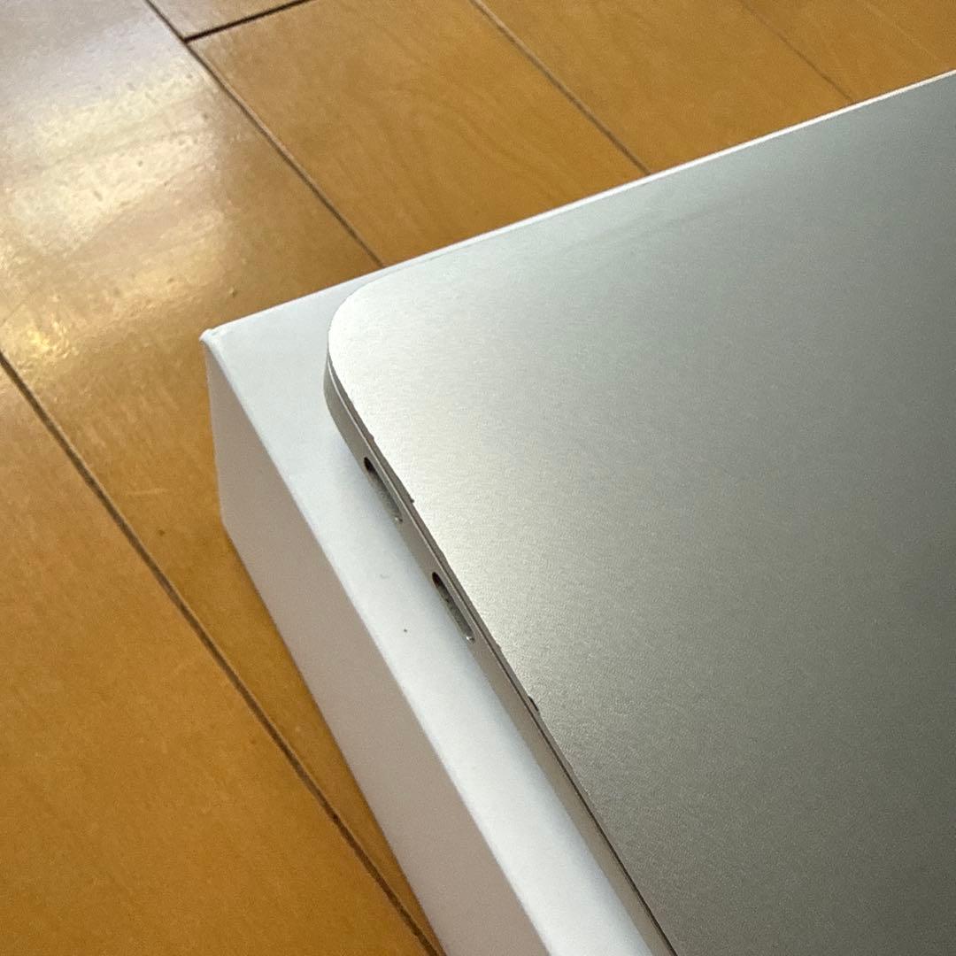 MacBook Air 2020 i5/16GB/256GB シルバー