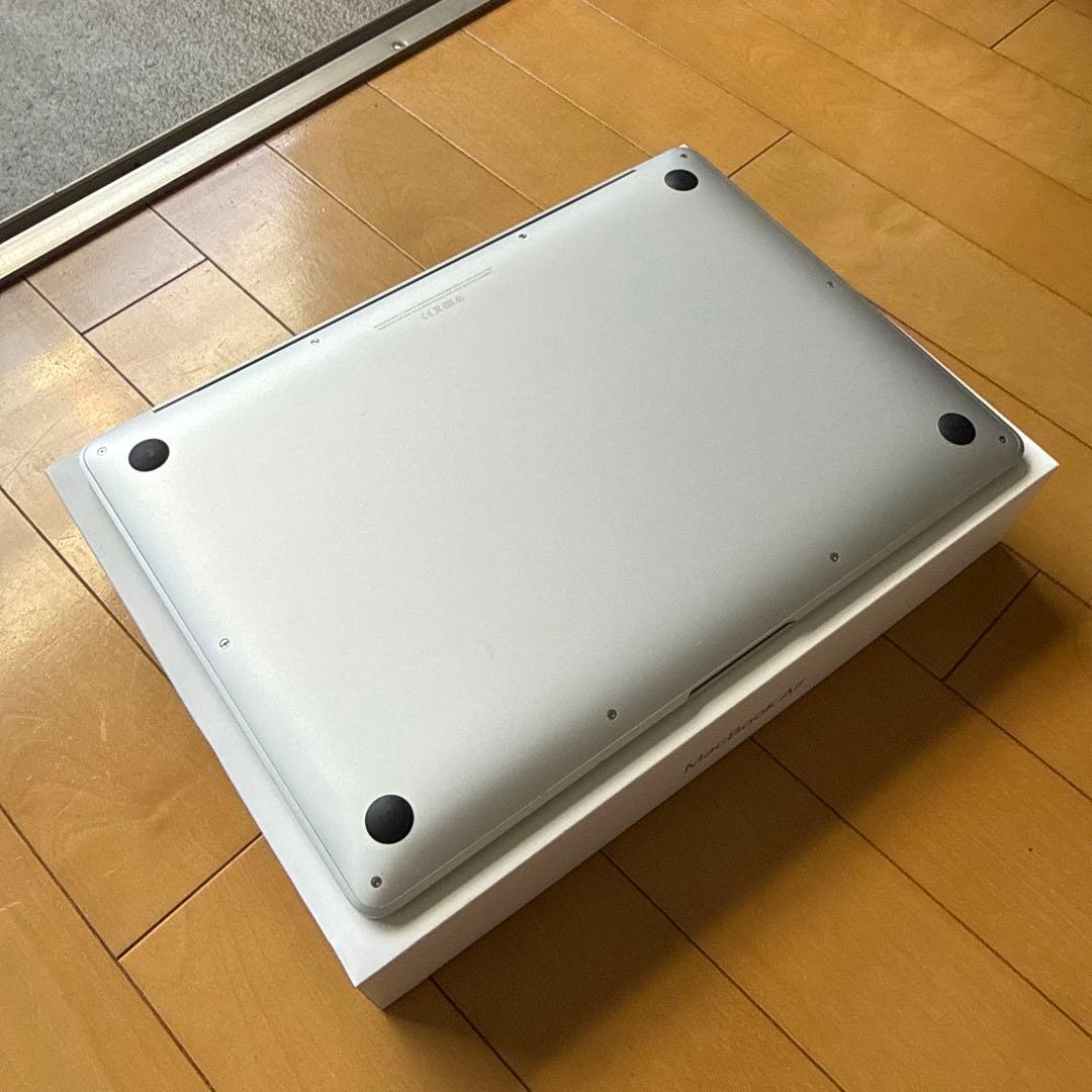 MacBook Air 2020 i5/16GB/256GB シルバー