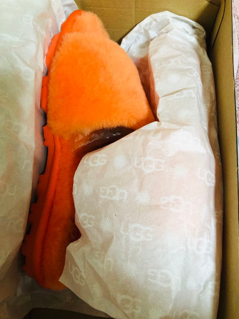 最終値下げ/新品未使用品UGG コゼット　梅田阪急/高島屋限定カラー