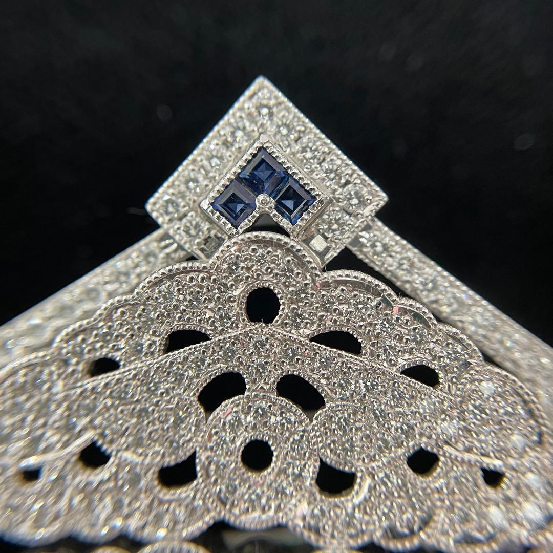 coco！Pt950素材QUEEN ヒスイとダイヤモンドのデザインブローチ