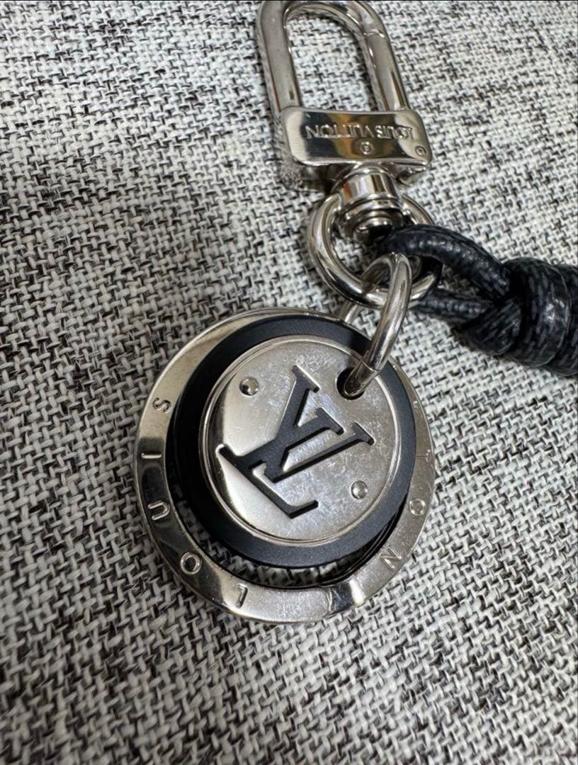 Louis Vuitton キーホルダー・レザーロープM67224