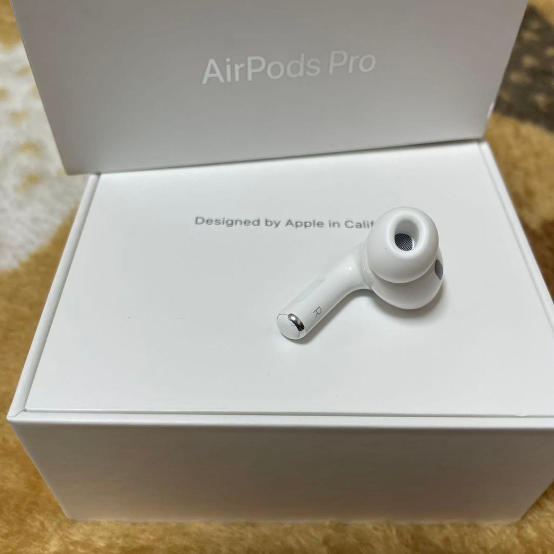 AirPods Pro 第ニ世代　右耳のみ　　Apple正規品