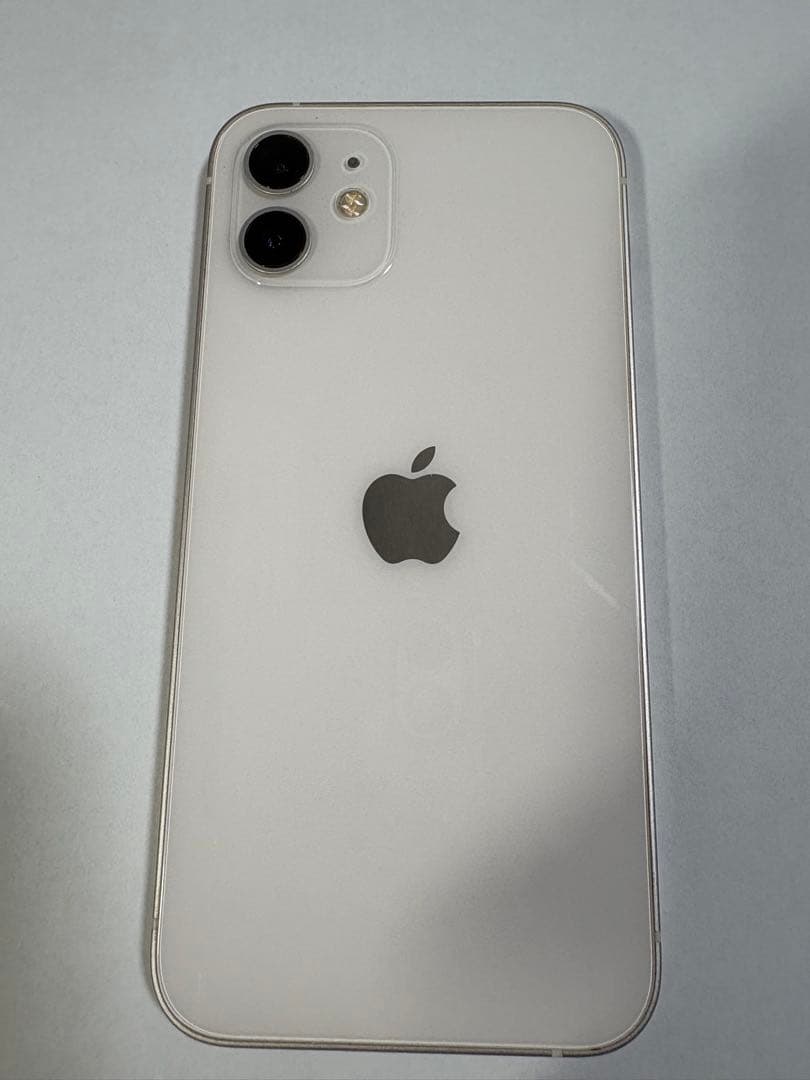 iPhone12 64GB ホワイト SIMフリー 本体 バッテリー74%