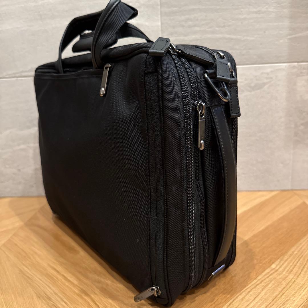 新品未使用　ace. ブラック ビジネスバッグ