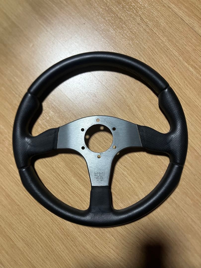 momo RACE ステアリング 本体とホーンボタン