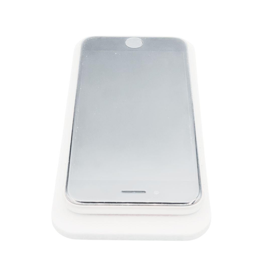 美品 動作良好 iPhone SE2 128GB ホワイト MXD12J/A