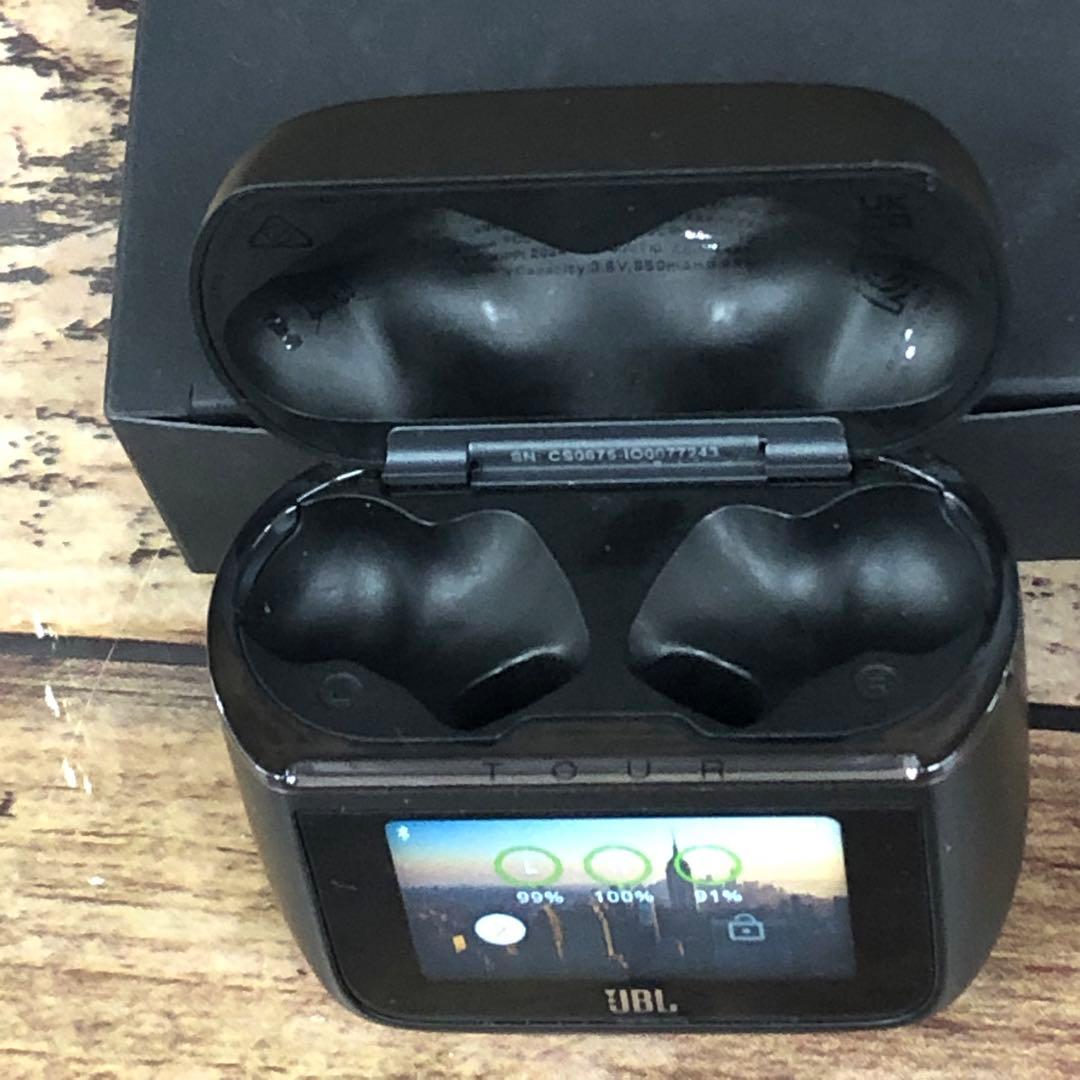 【美品】JBL TOUR PRO 3 ワイヤレスイヤホン