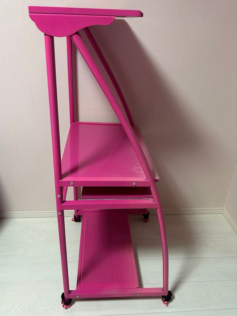 ゲーミングテーブル ピンク