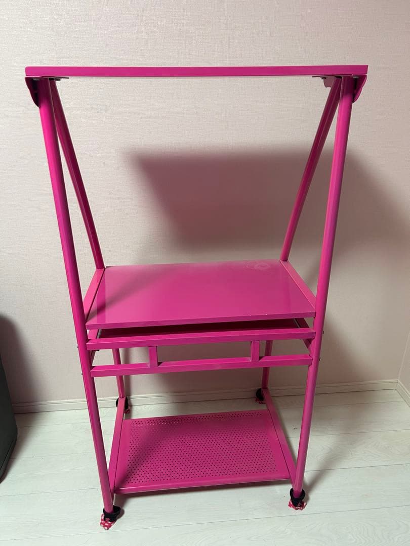 ゲーミングテーブル ピンク