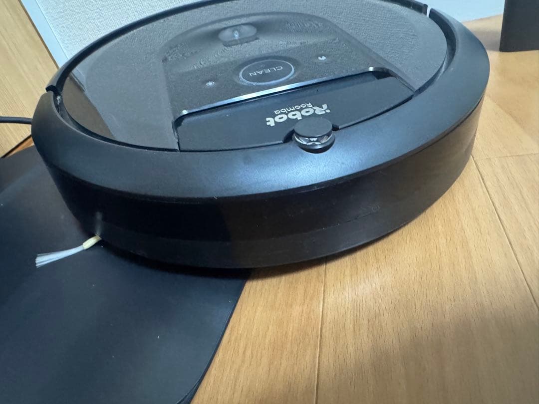 アイロボット　iRobot Roomba ルンバ　i7+ ロボット掃除機