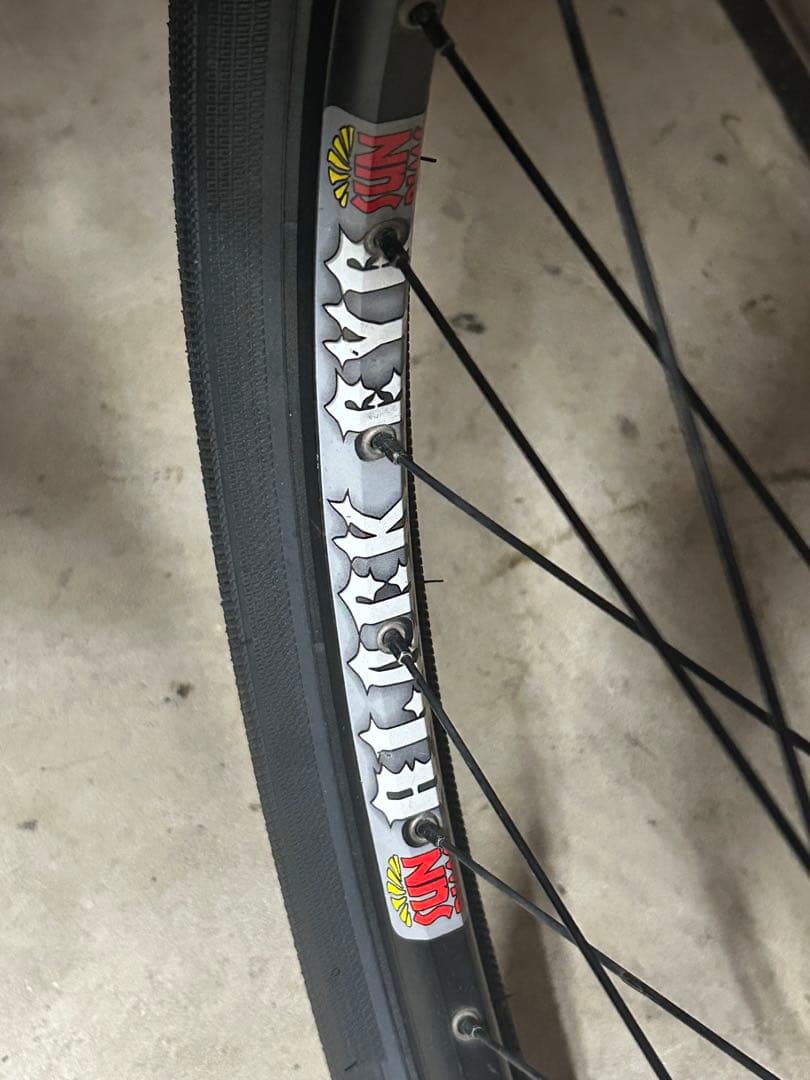 voodoo ハンドル、グリップ、ステム、シートポスト、サドルは付属しません